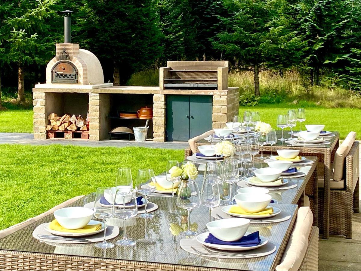 The Lodge At Muir Estate Thornhill  Εξωτερικό φωτογραφία